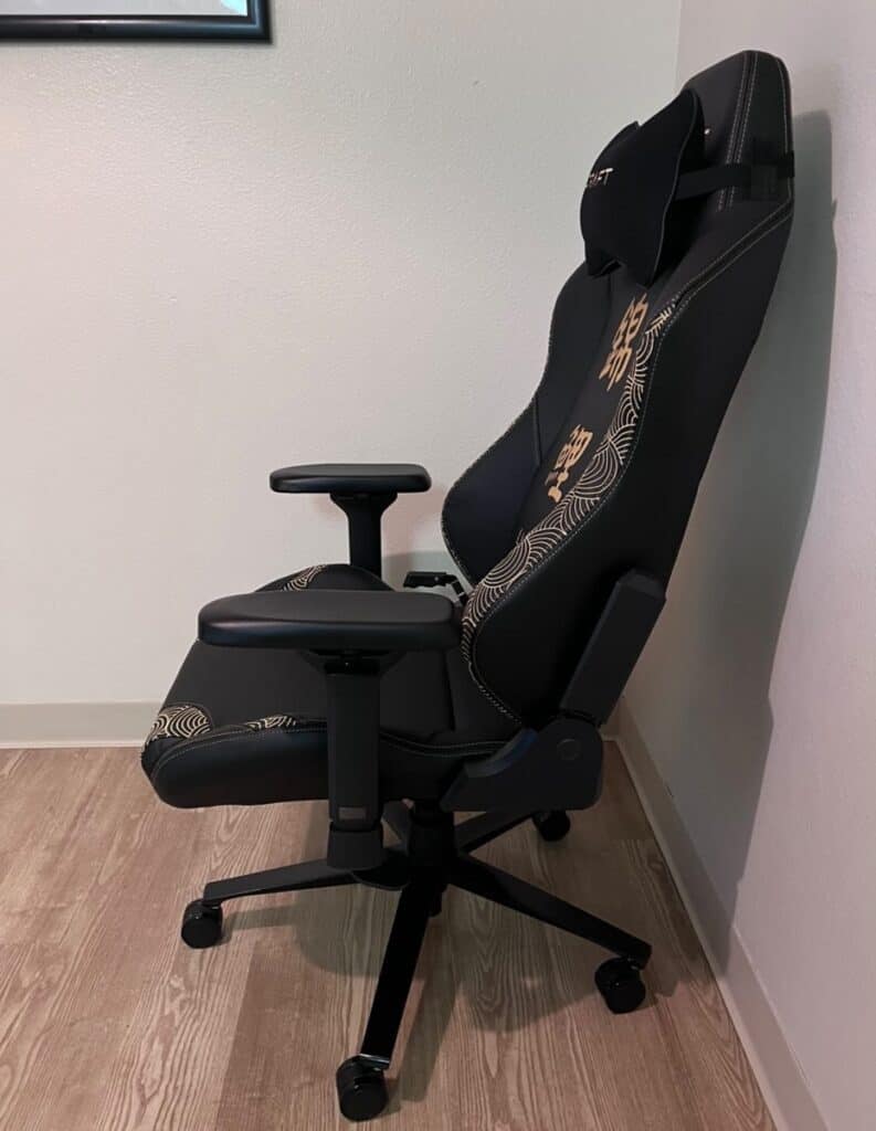 DXRacer Craft Series Gaming Chair